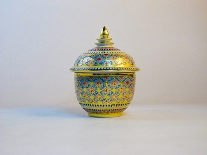 Picture of Bowl and Cover  3 inch benjarong - Giant Phikul flower design
